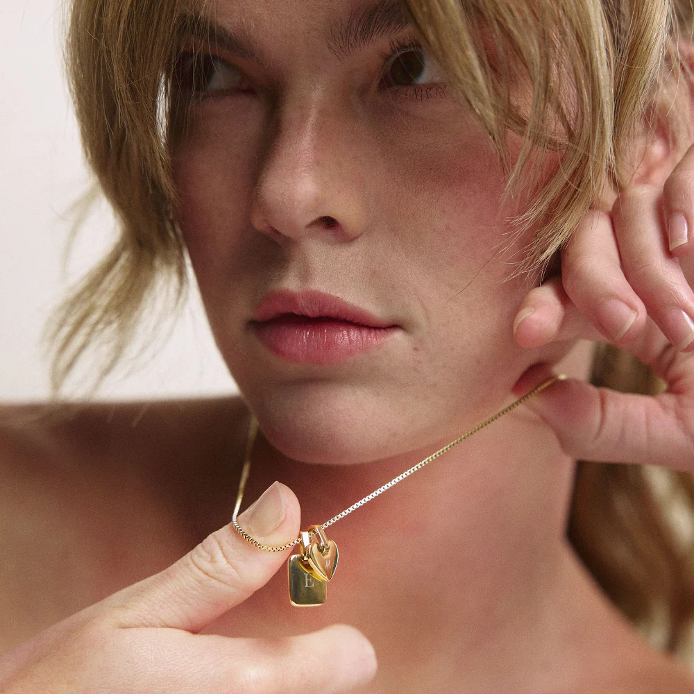 Engravable Plate Pendant Gold - Image 5