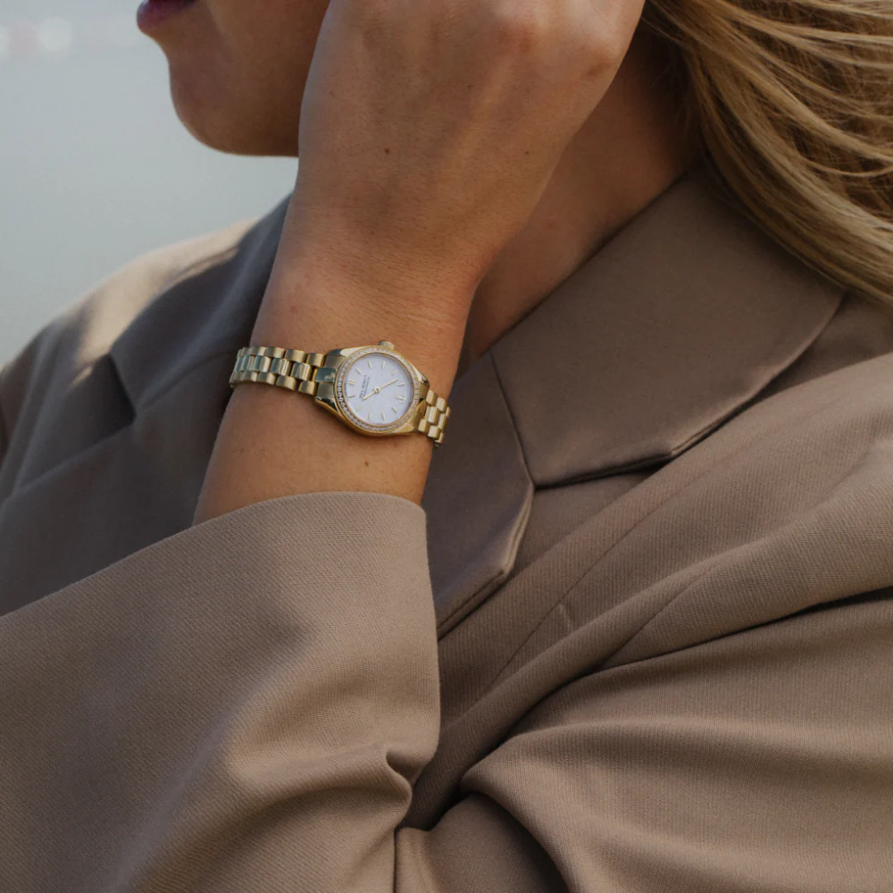 Petit Soleil Round Uhr Gold Weiß Crystal - Image 7