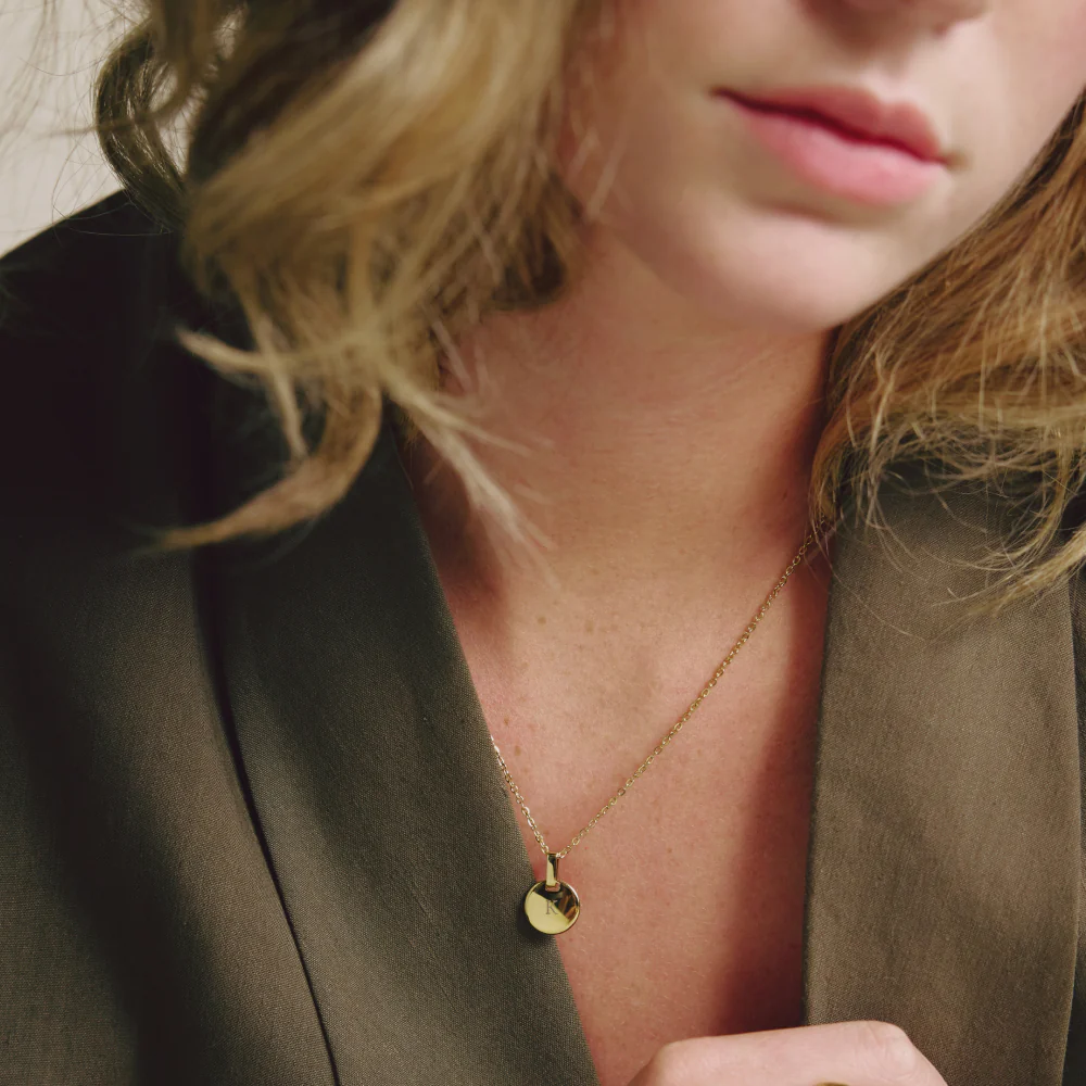 Set Engravable Round Pendant und Halskette Gold - Image 8