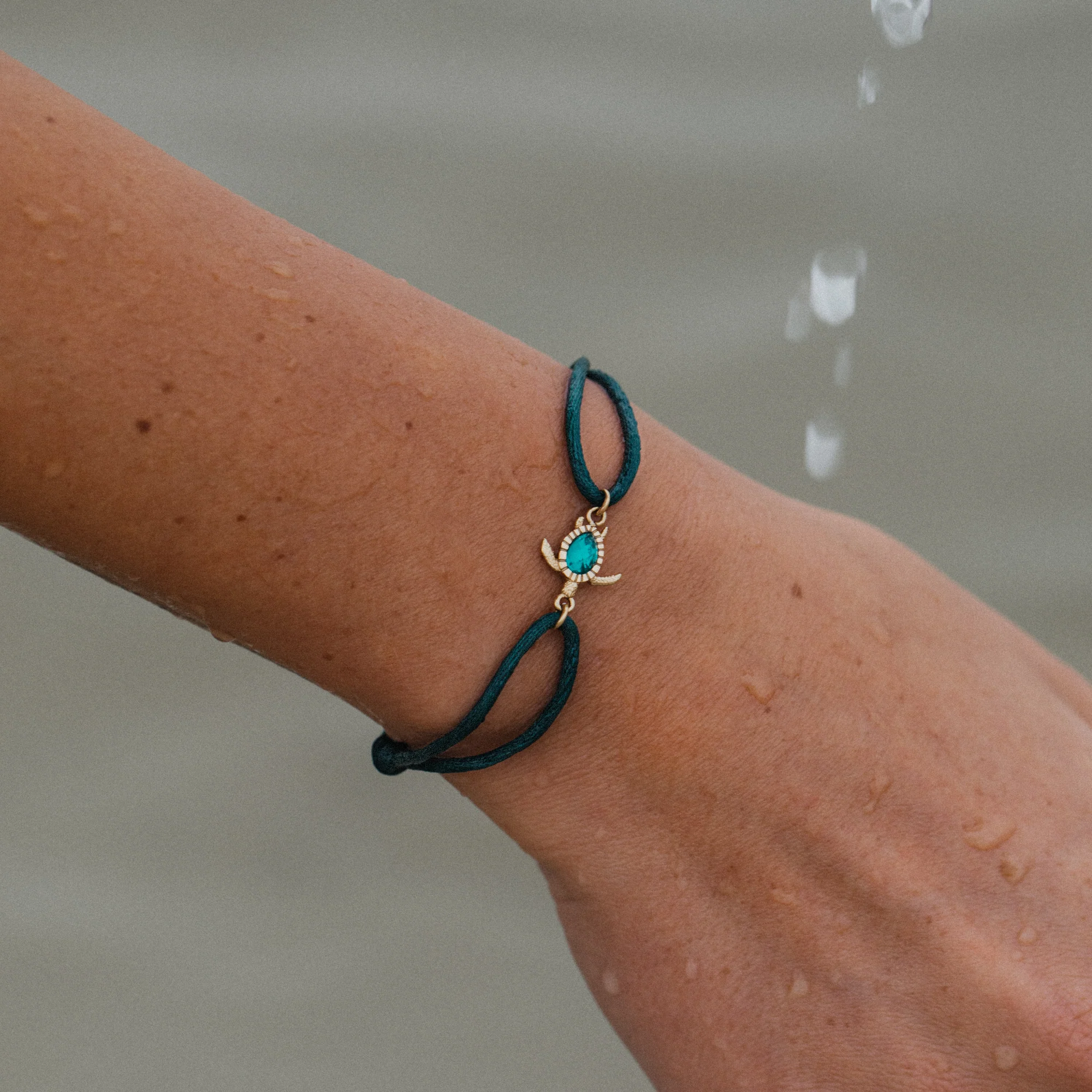 Turtle Armband Aquamarine Gold - Image 4