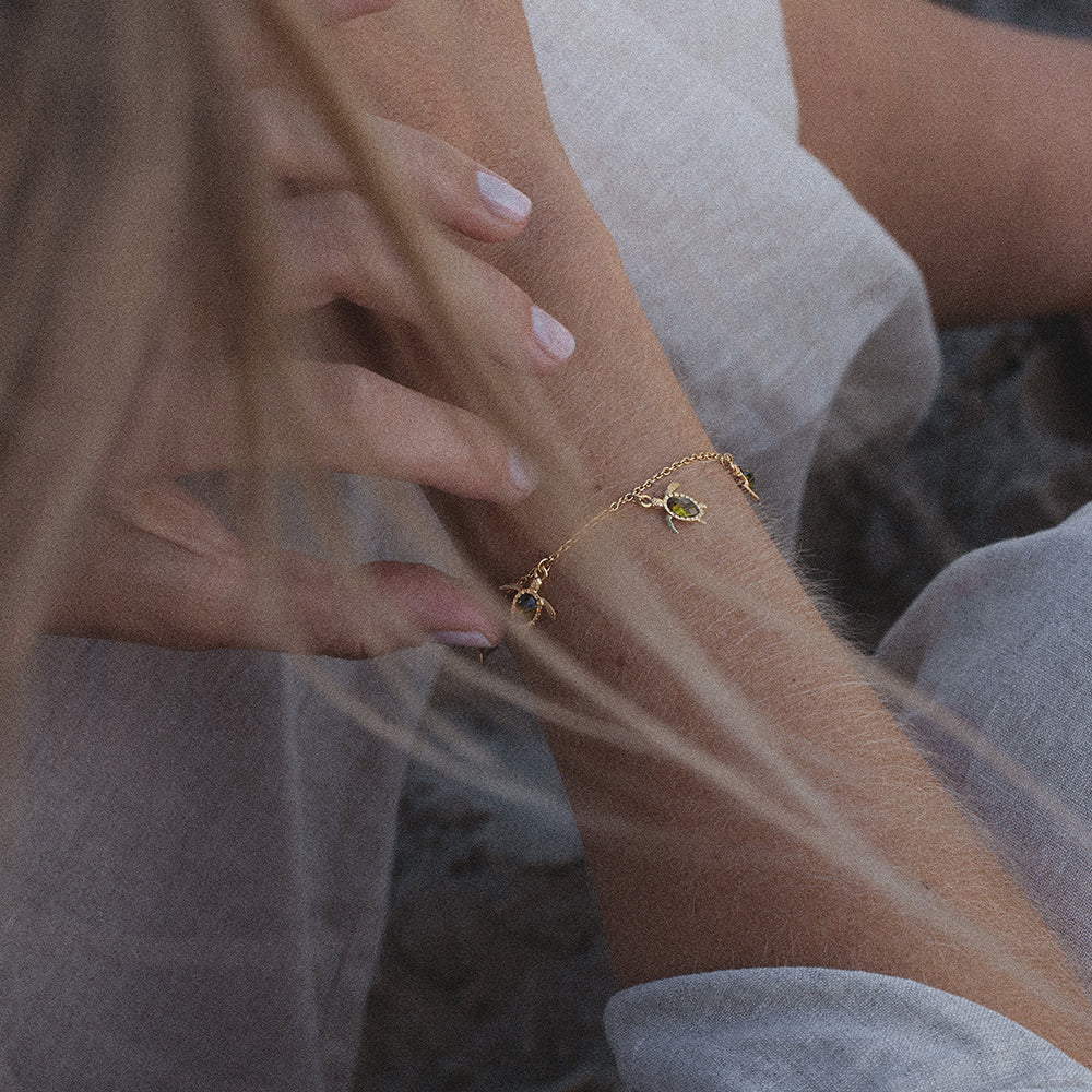 Turtle Armkette Gold - Image 6